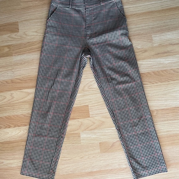 Abercrombie & Fitch Women’s Plaid Pants - Black, Red, Tan - Picture 3 of 5